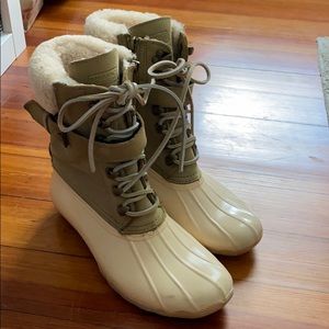 Sperry x JCrew duck boots size 8!